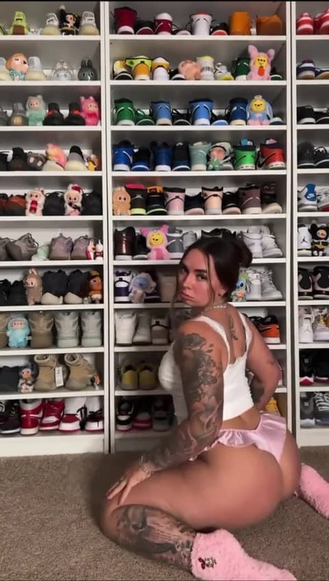 abbyberner content #21037705