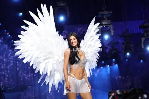 Kylie Jenner Angel Wings Pose OnlyFans Photo Leaked