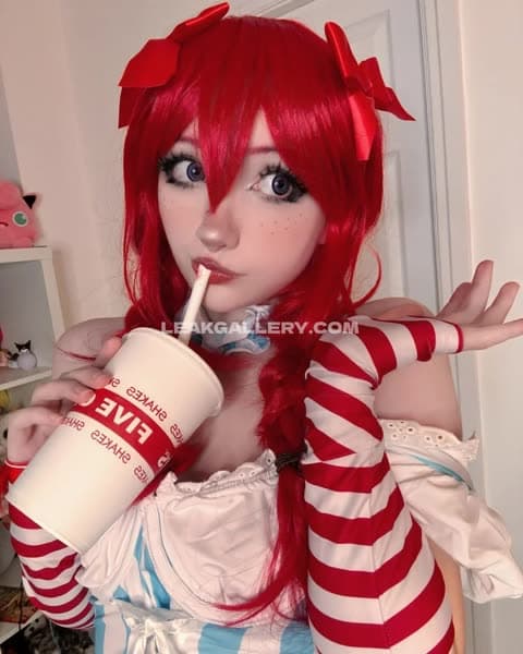 Rynkerbelle Red Wig Sipping Milkshake OnlyFans Photo Leaked