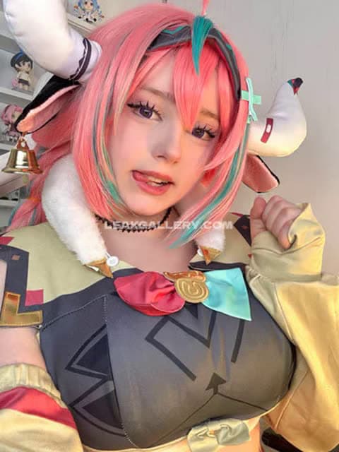 Upminaa Cosplay Boobs Display OnlyFans Photo Leaked