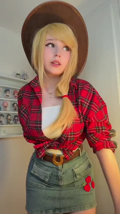 Upminaa Cowgirl Hat Tease OnlyFans Video Leaked