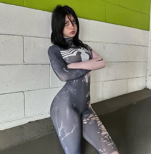 Noemiexlili Full Body Suit Pose OnlyFans Photo Leaked